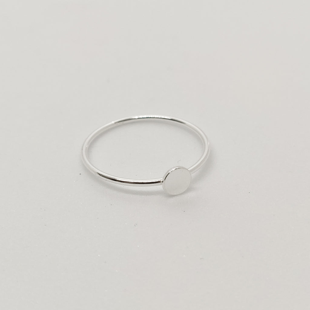 Basic Dot Silver Ring
